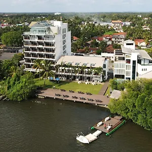 https://amagi-lagoon-resort-spa.negombohotels.net
